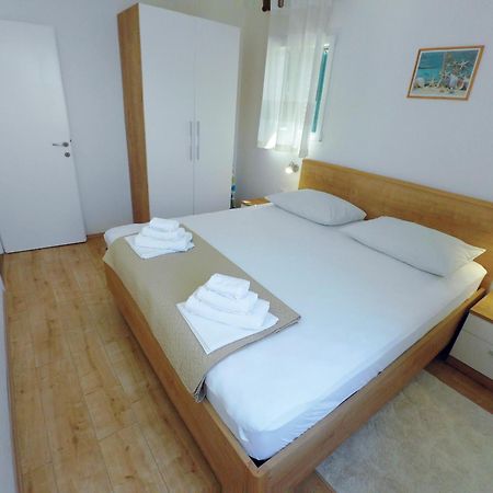 Holiday Home Adriana Ražanj Exterior foto